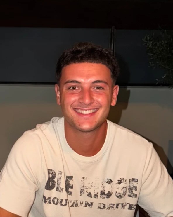 Nil Rodríguez sonriendo